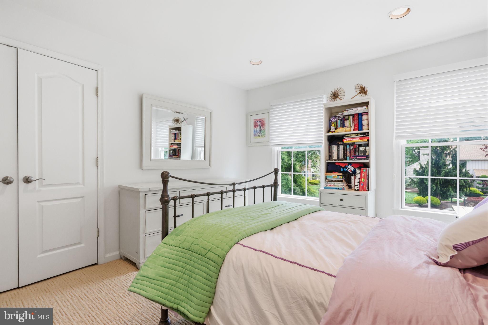 NORTHAMPTON ESTS - Residential