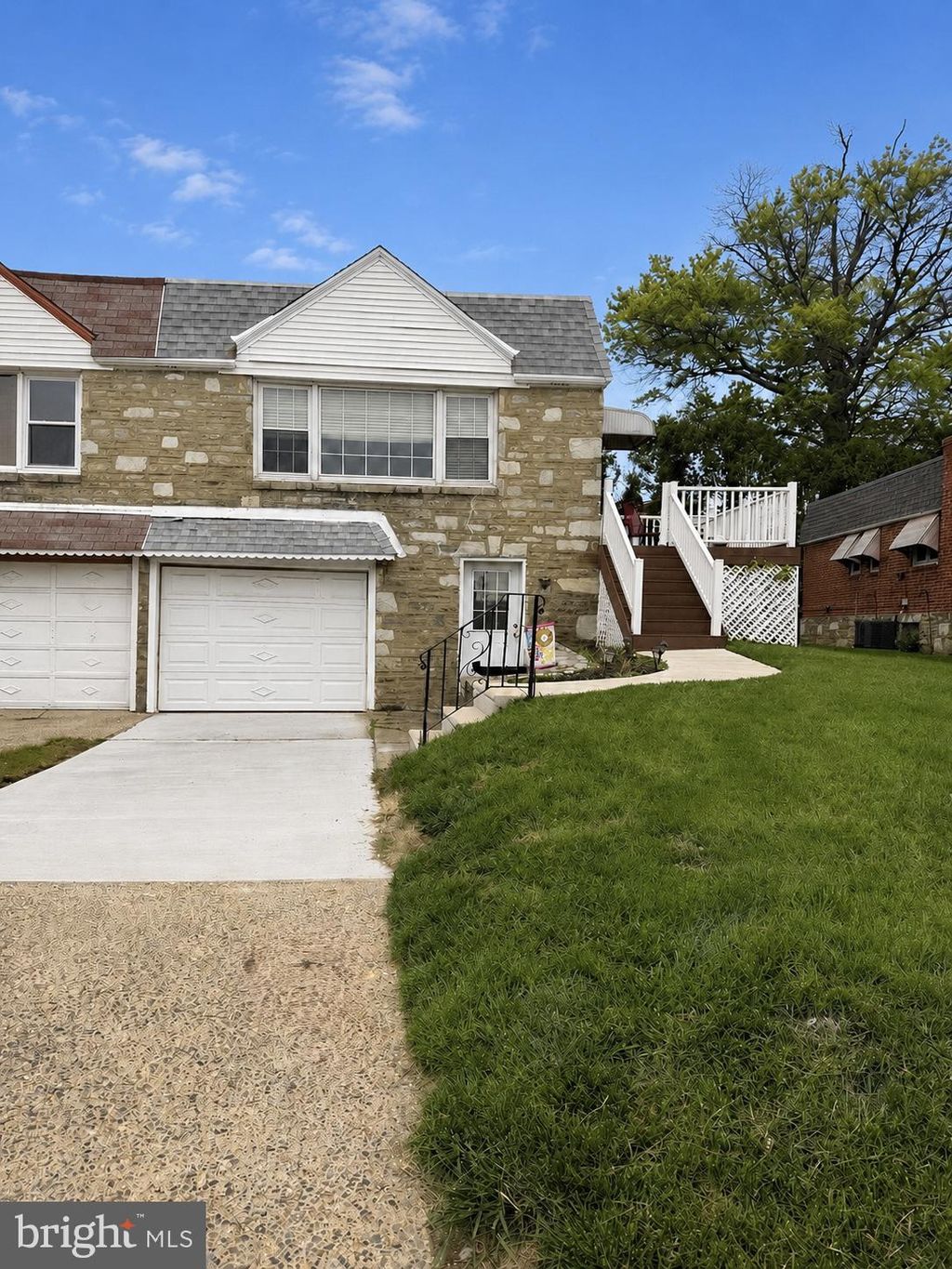 Photo of 9968 Woodfern Road, PHILADELPHIA, PA 19115 (MLS # PAPH2610274)