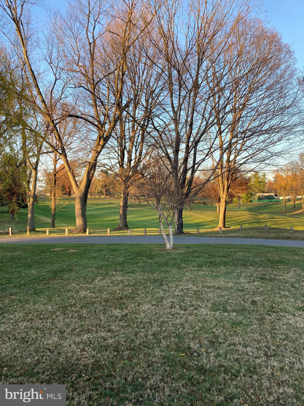 FOUNTAIN HEAD - Residential