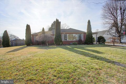 Homes For Sale - 18807 Crofton Road<br/> HAGERSTOWN, MD 21742