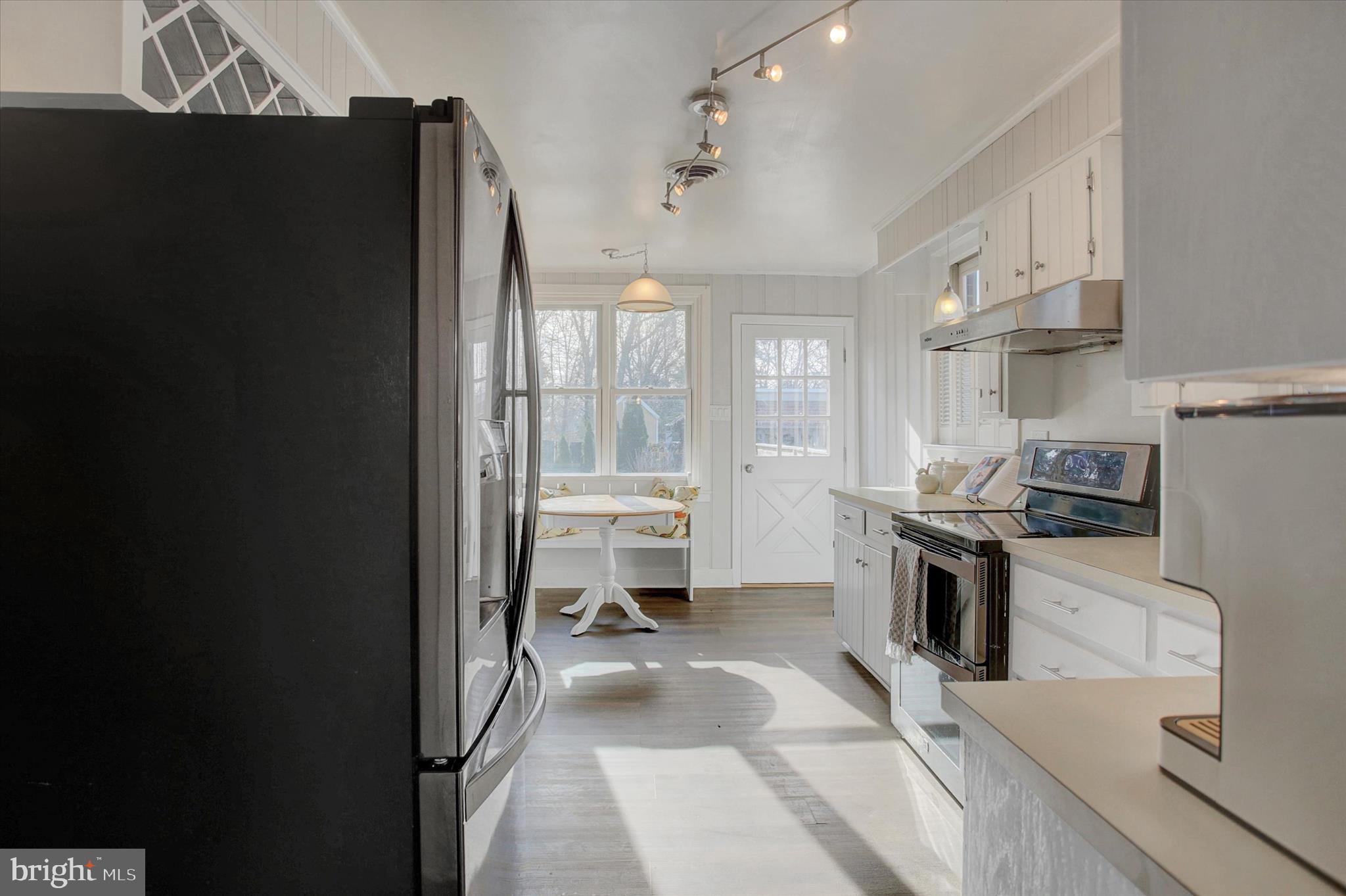 FOUNTAIN HEAD - Residential