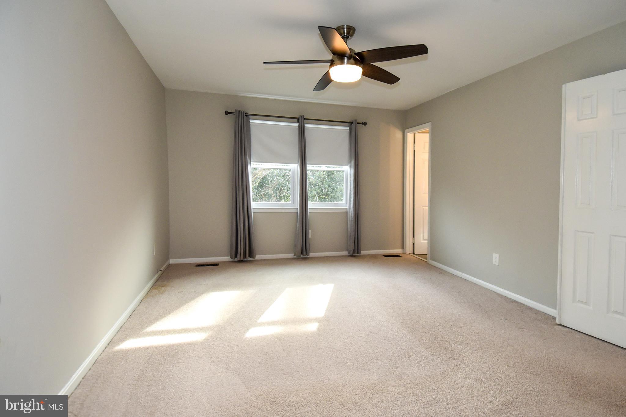 OLNEY OAKS - Residential Lease