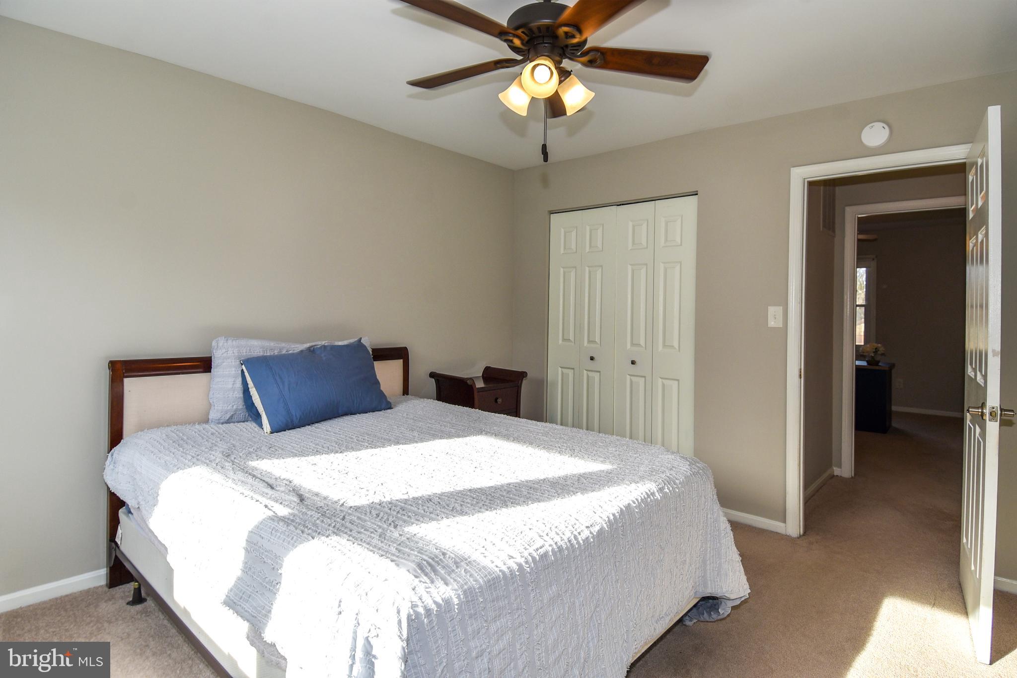 OLNEY OAKS - Residential Lease