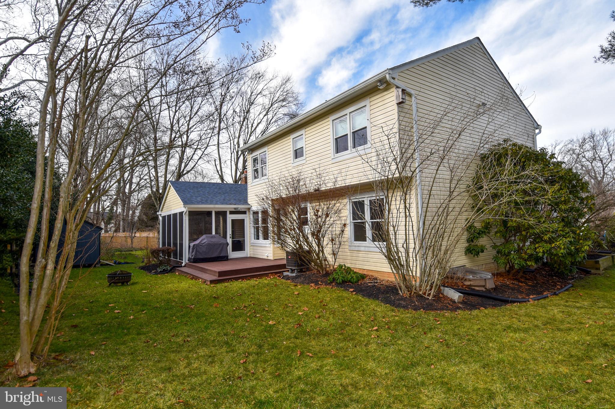 OLNEY OAKS - Residential Lease