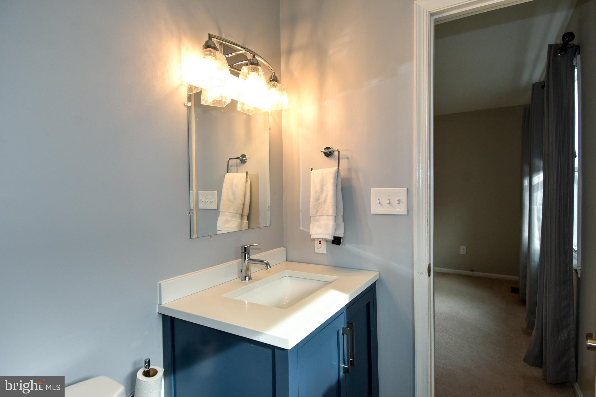 OLNEY OAKS - Residential Lease