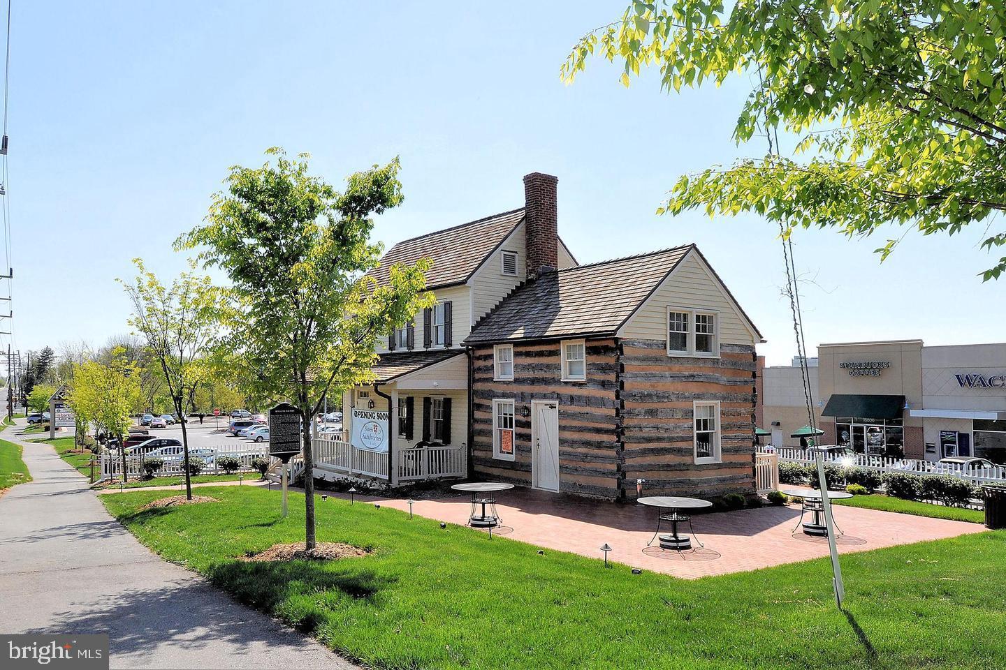 OLNEY OAKS - Residential Lease