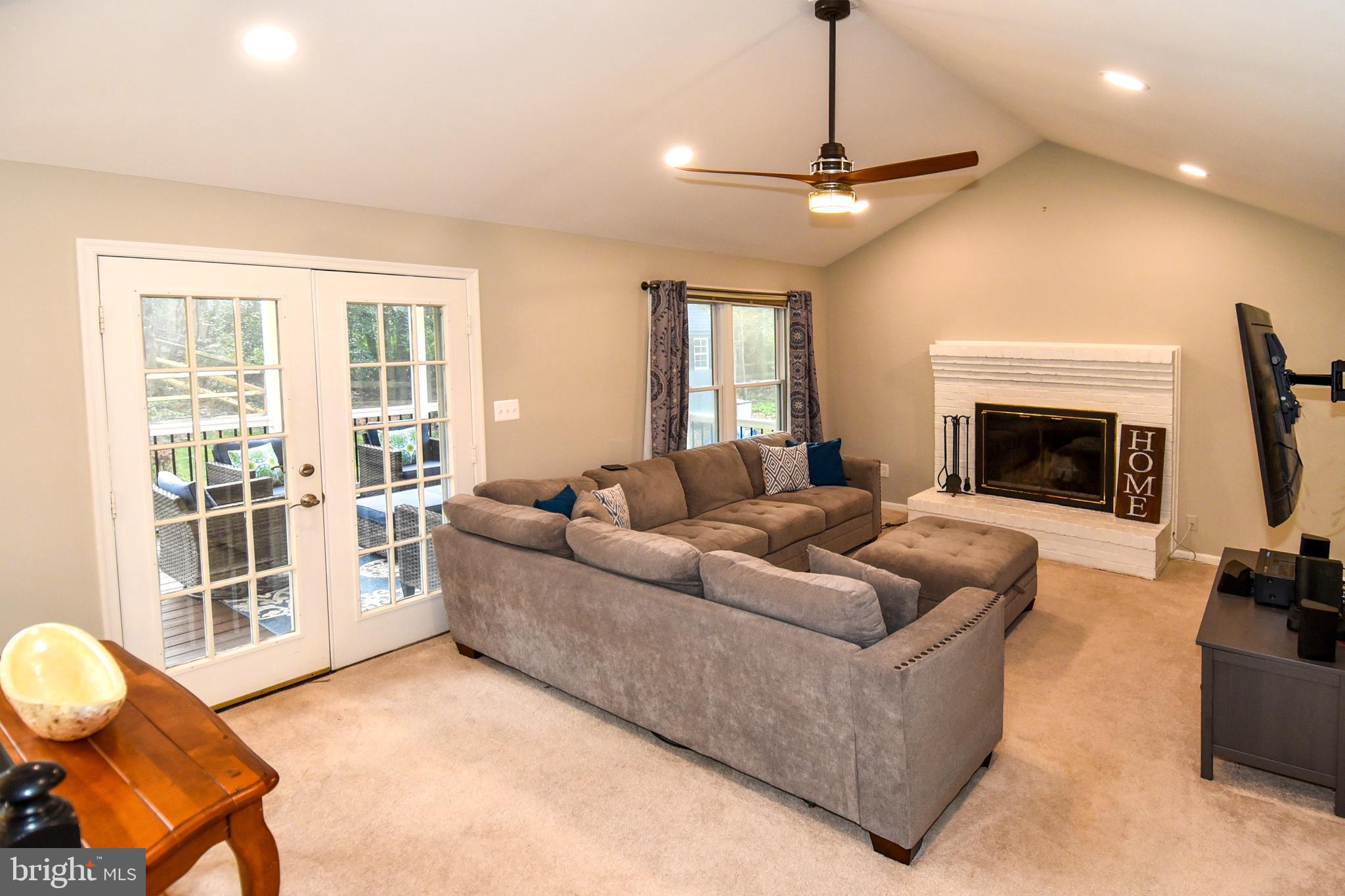 OLNEY OAKS - Residential Lease