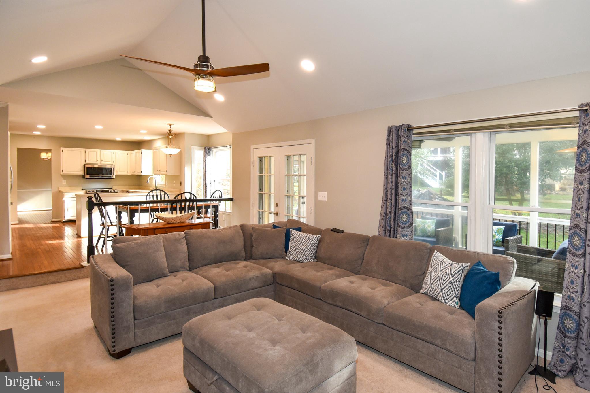 OLNEY OAKS - Residential Lease