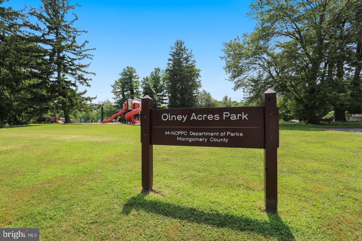 OLNEY OAKS - Residential Lease