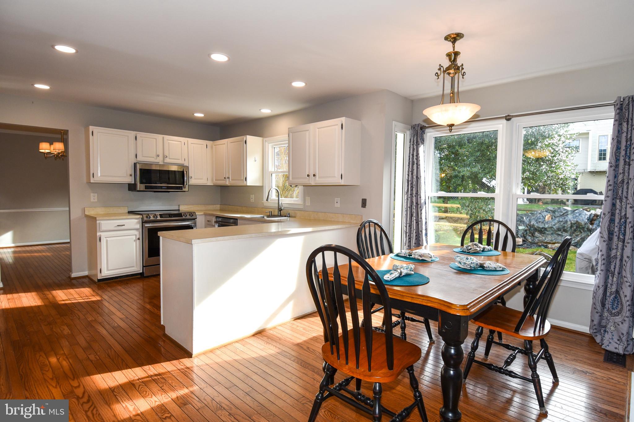 OLNEY OAKS - Residential Lease