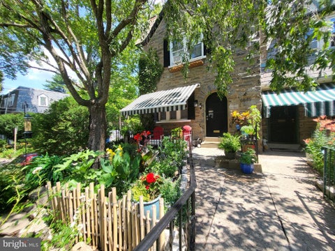 Townhouse For Sale - 6849 Sprague Street<br/> PHILADELPHIA, PA 19119
