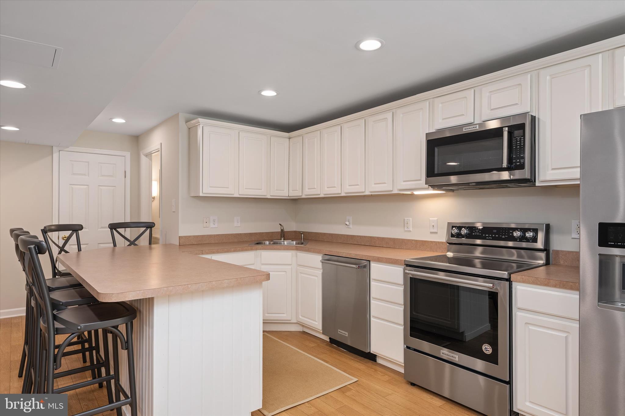 SAYBROOKE WOODS - Residential