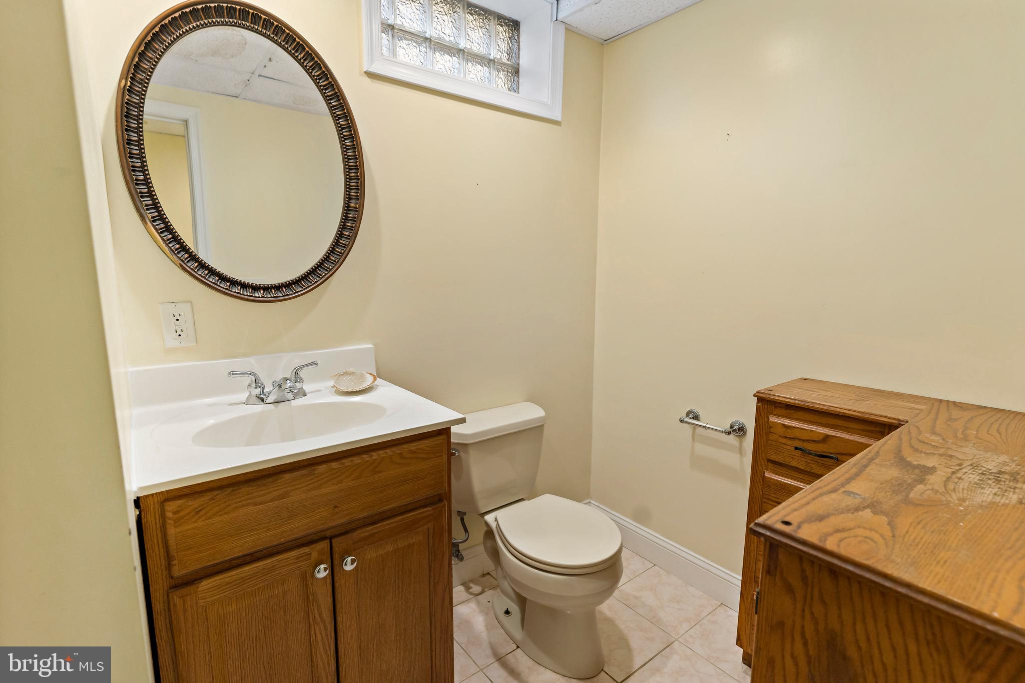 THE HIGHLANDS - Residential