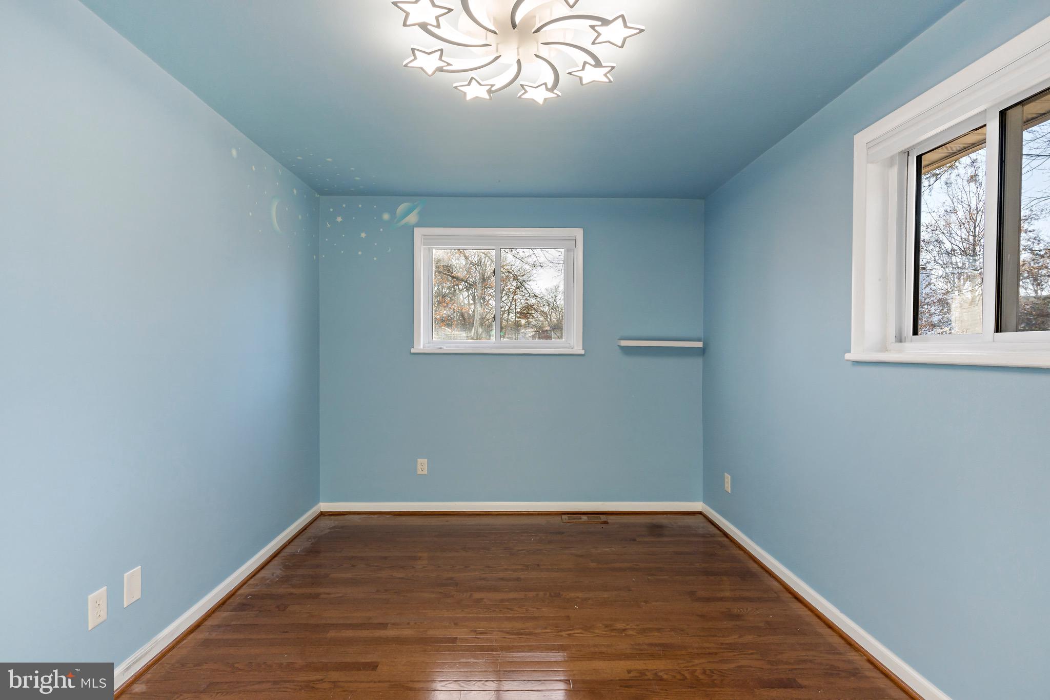 THE HIGHLANDS - Residential