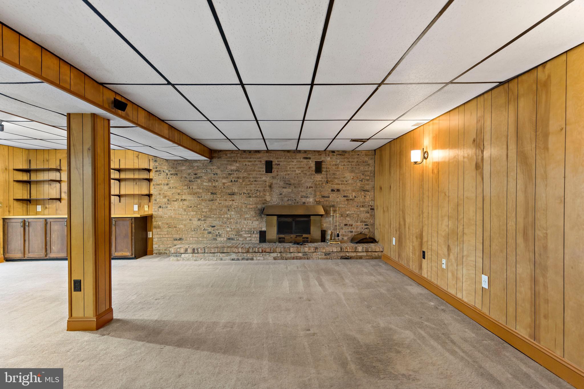 THE HIGHLANDS - Residential