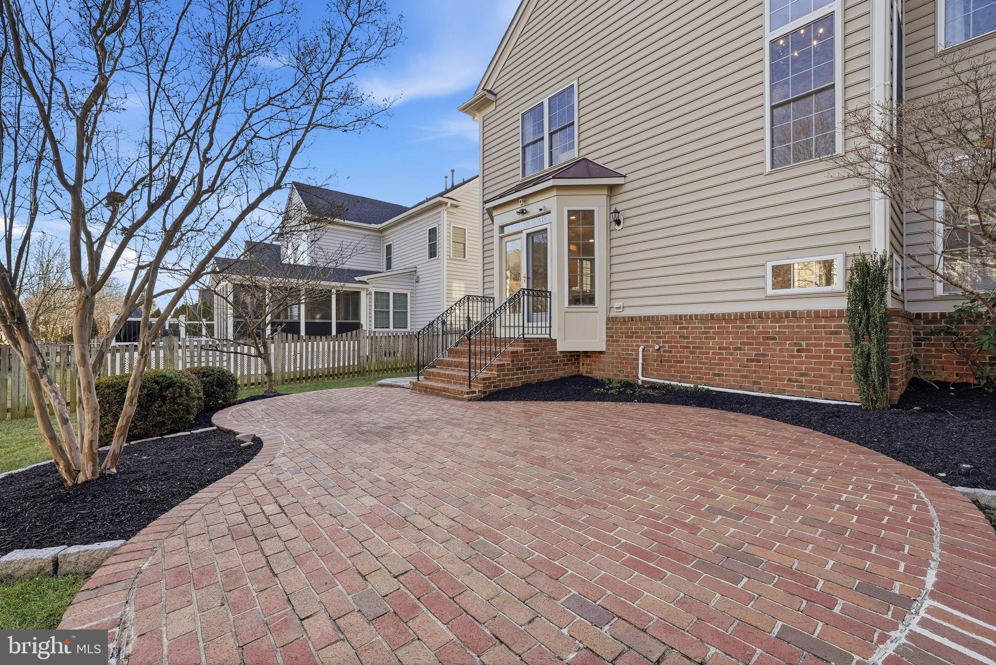 BRAMBLETON - Residential