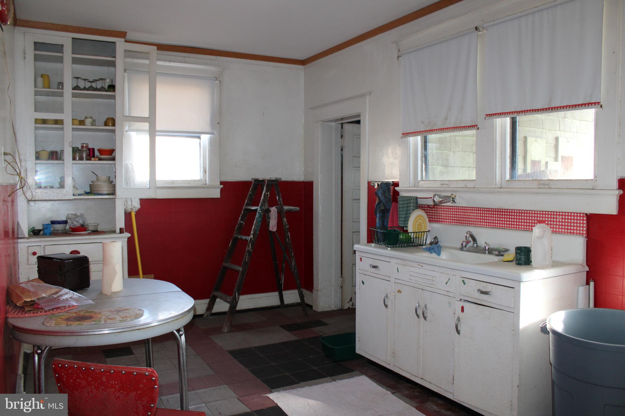 NORTH END - Residential