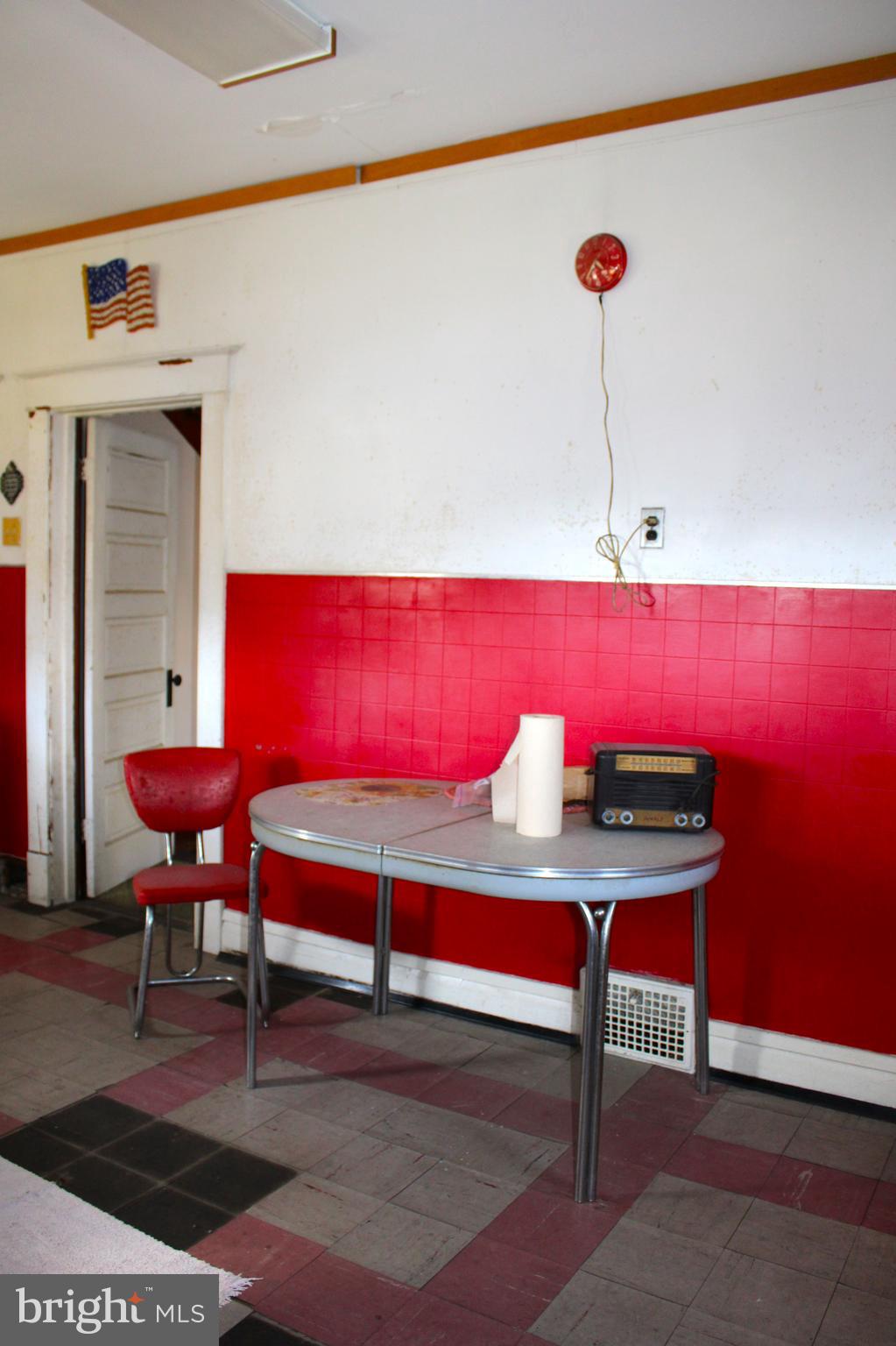 NORTH END - Residential