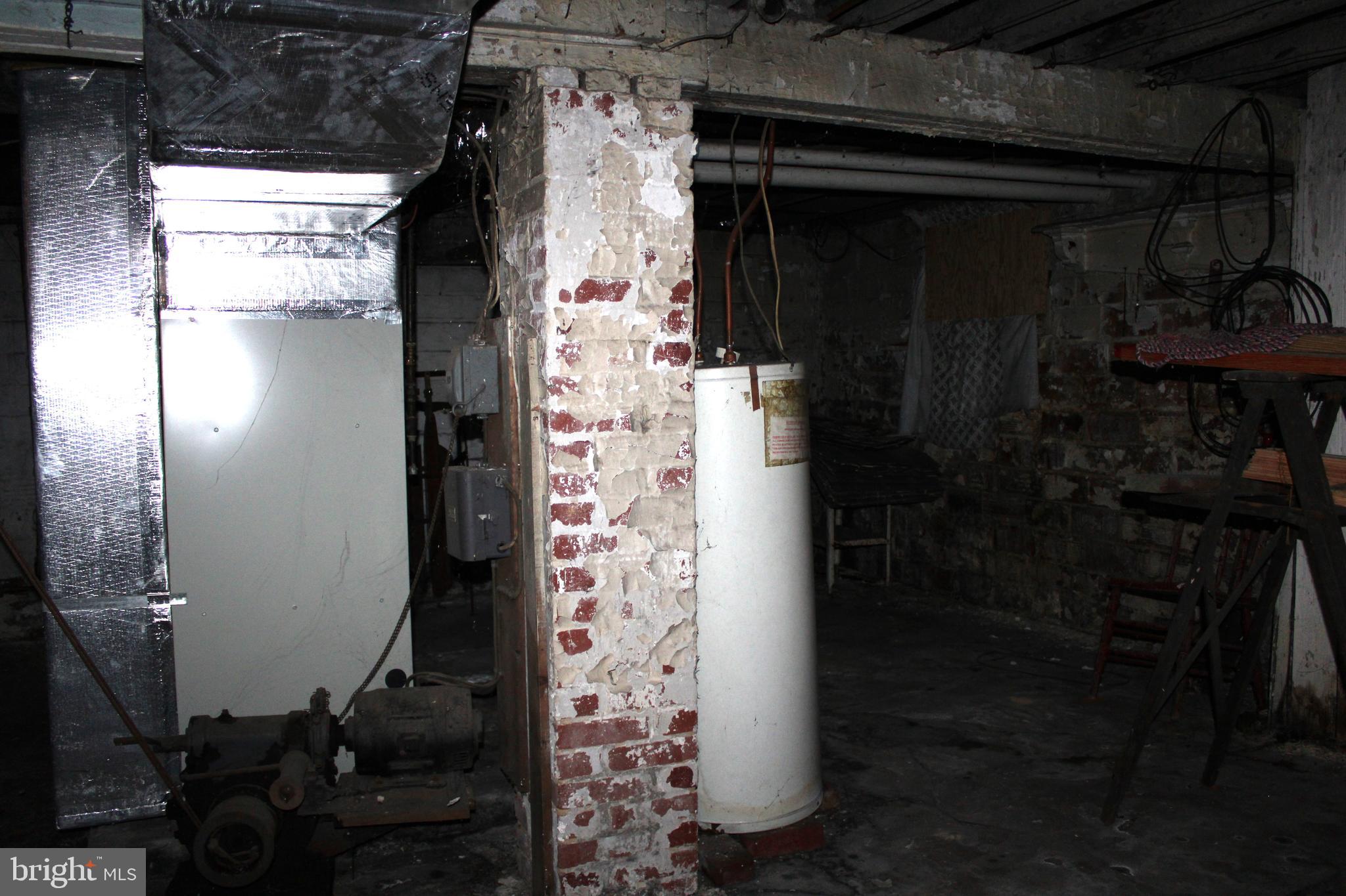 NORTH END - Residential