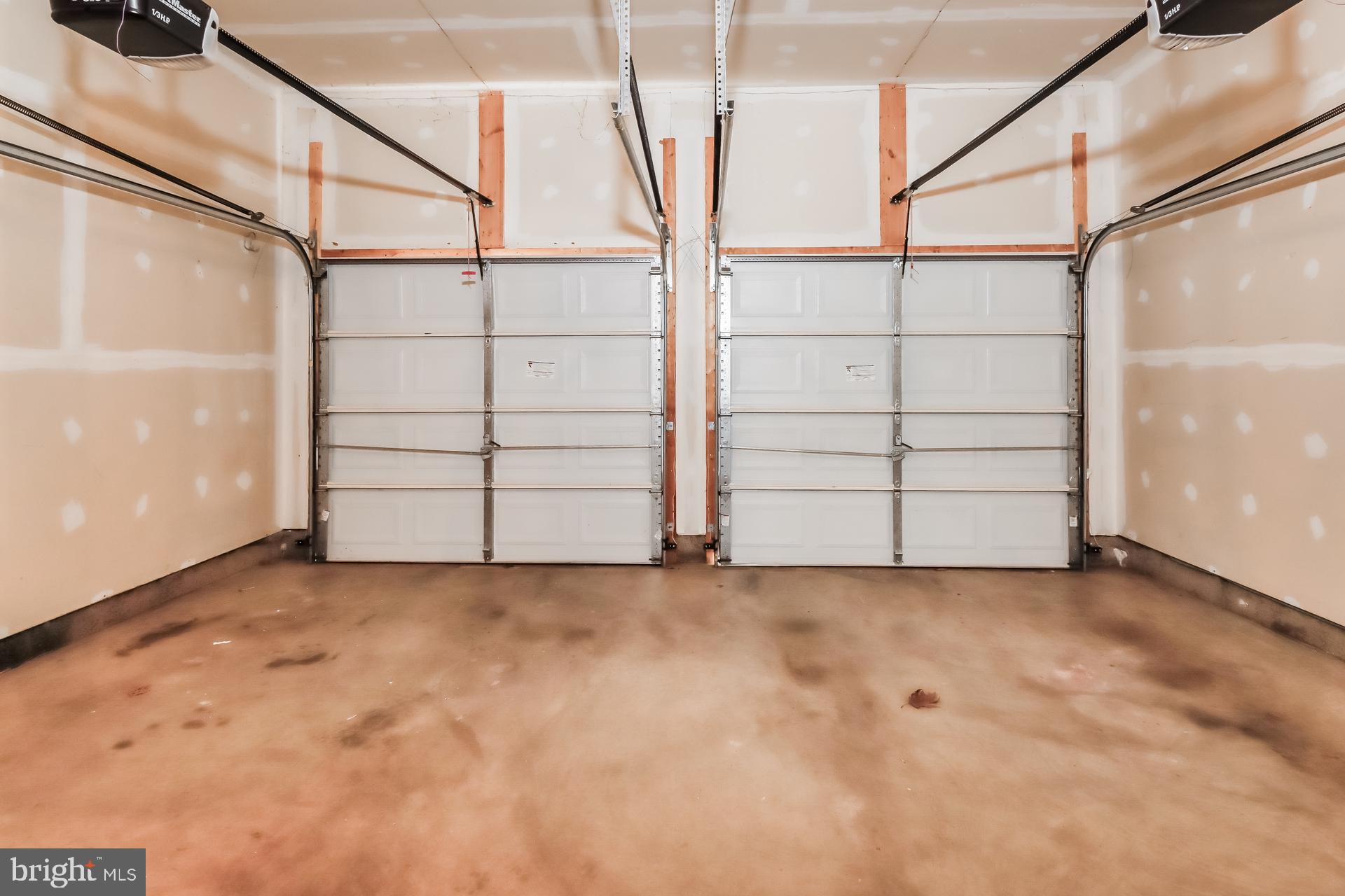 MORGAN POINT - Residential Lease