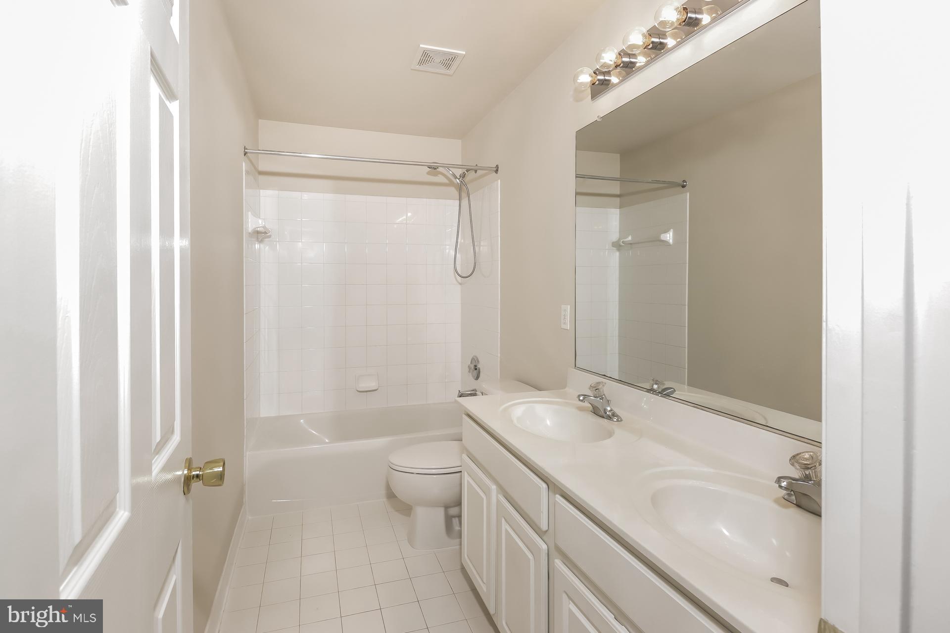 MORGAN POINT - Residential Lease