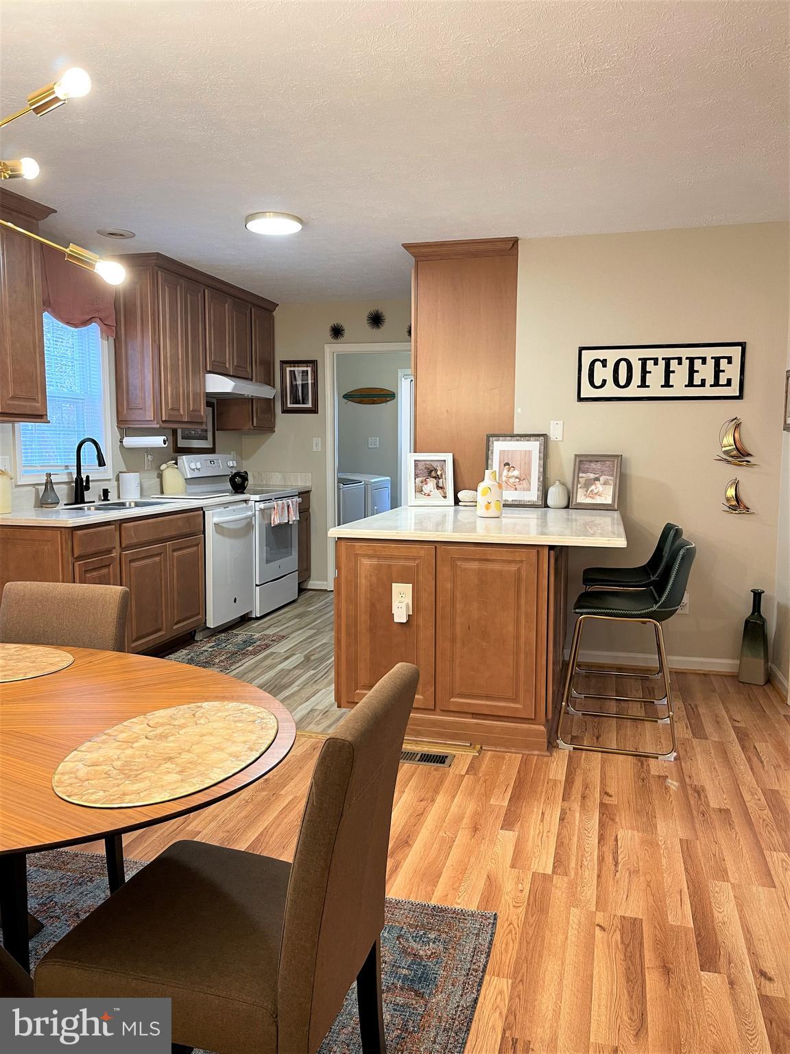 BLUFF POINT - Residential Lease