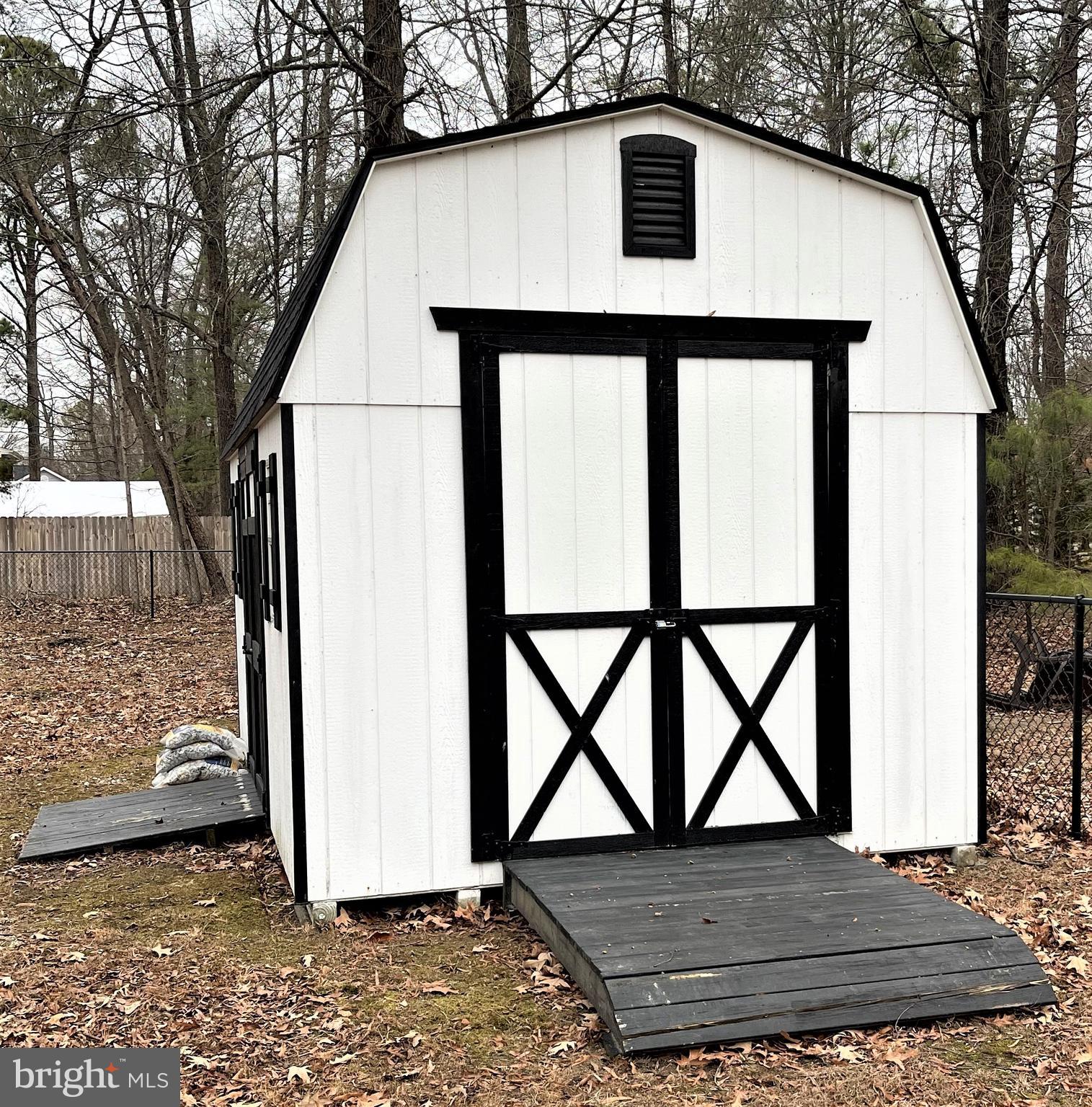 BLUFF POINT - Residential Lease