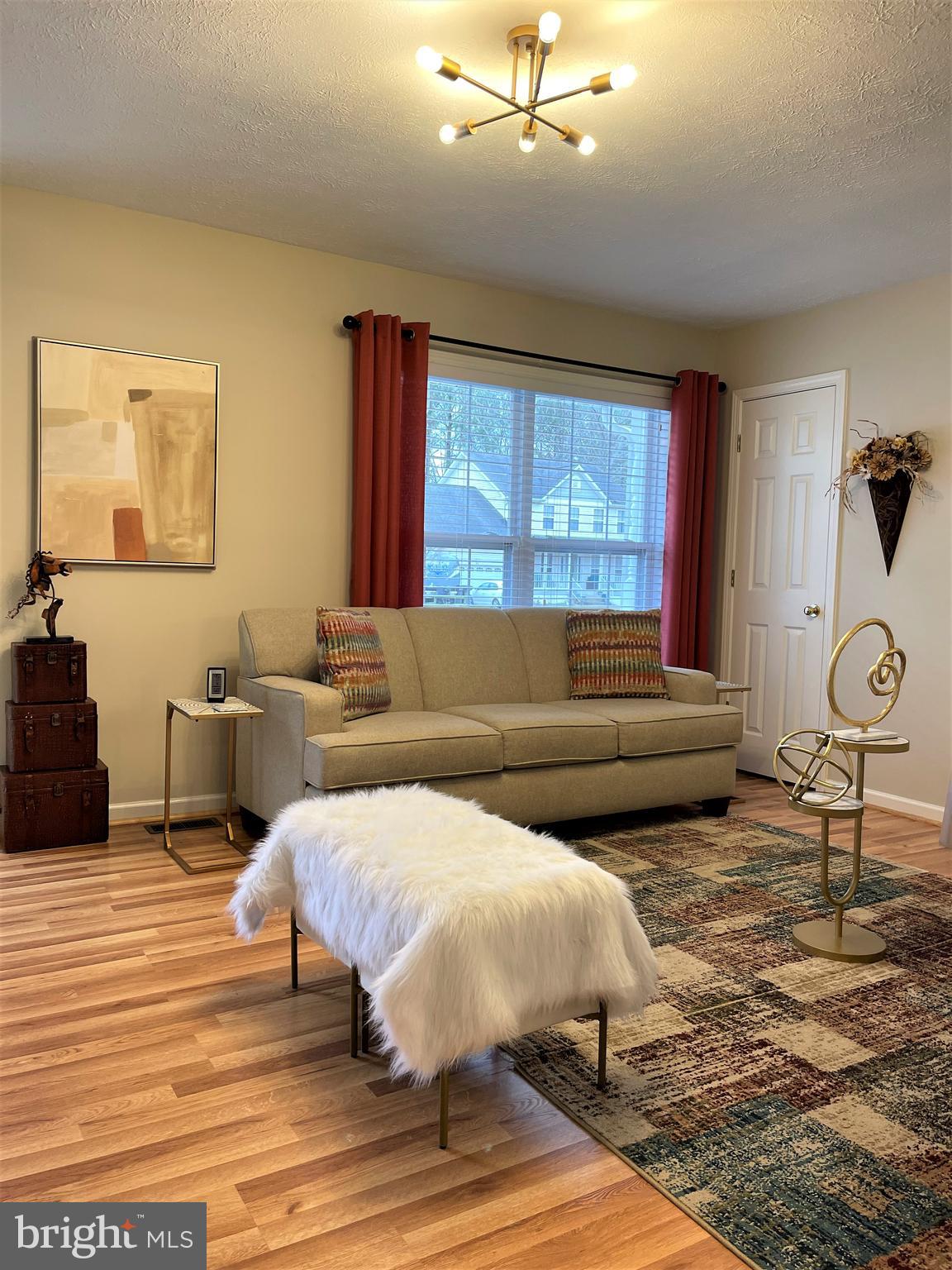 BLUFF POINT - Residential Lease