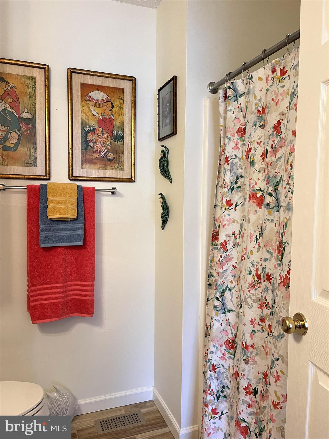 BLUFF POINT - Residential Lease