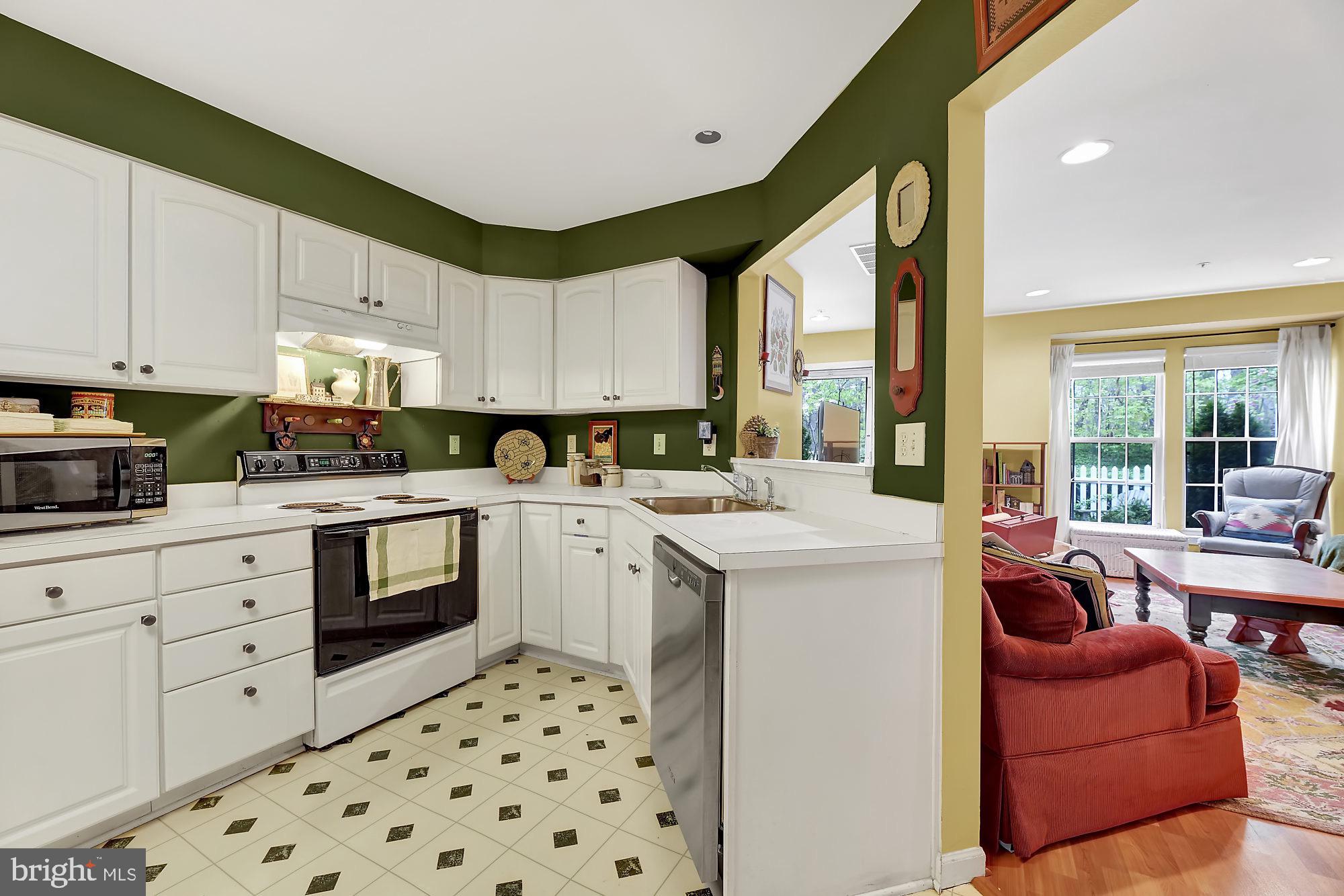 THE VILLAGE SOUTHFIELD - Residential