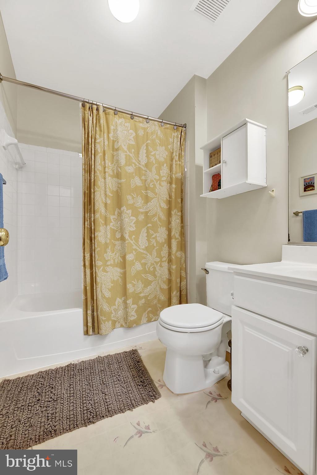 THE VILLAGE SOUTHFIELD - Residential