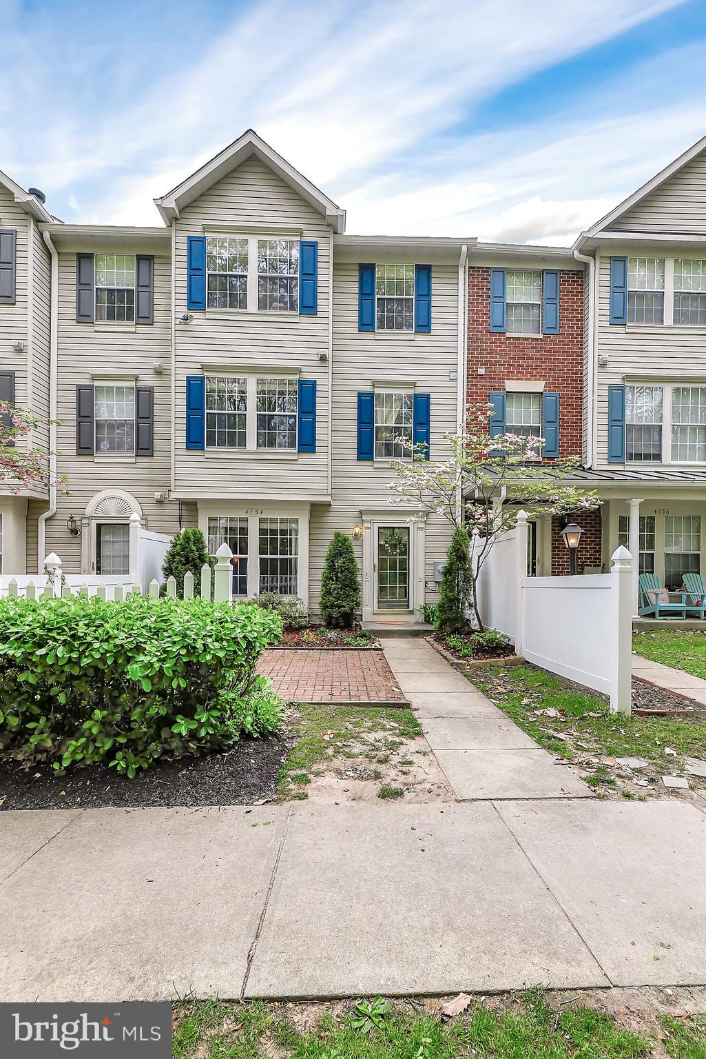 THE VILLAGE SOUTHFIELD - Residential