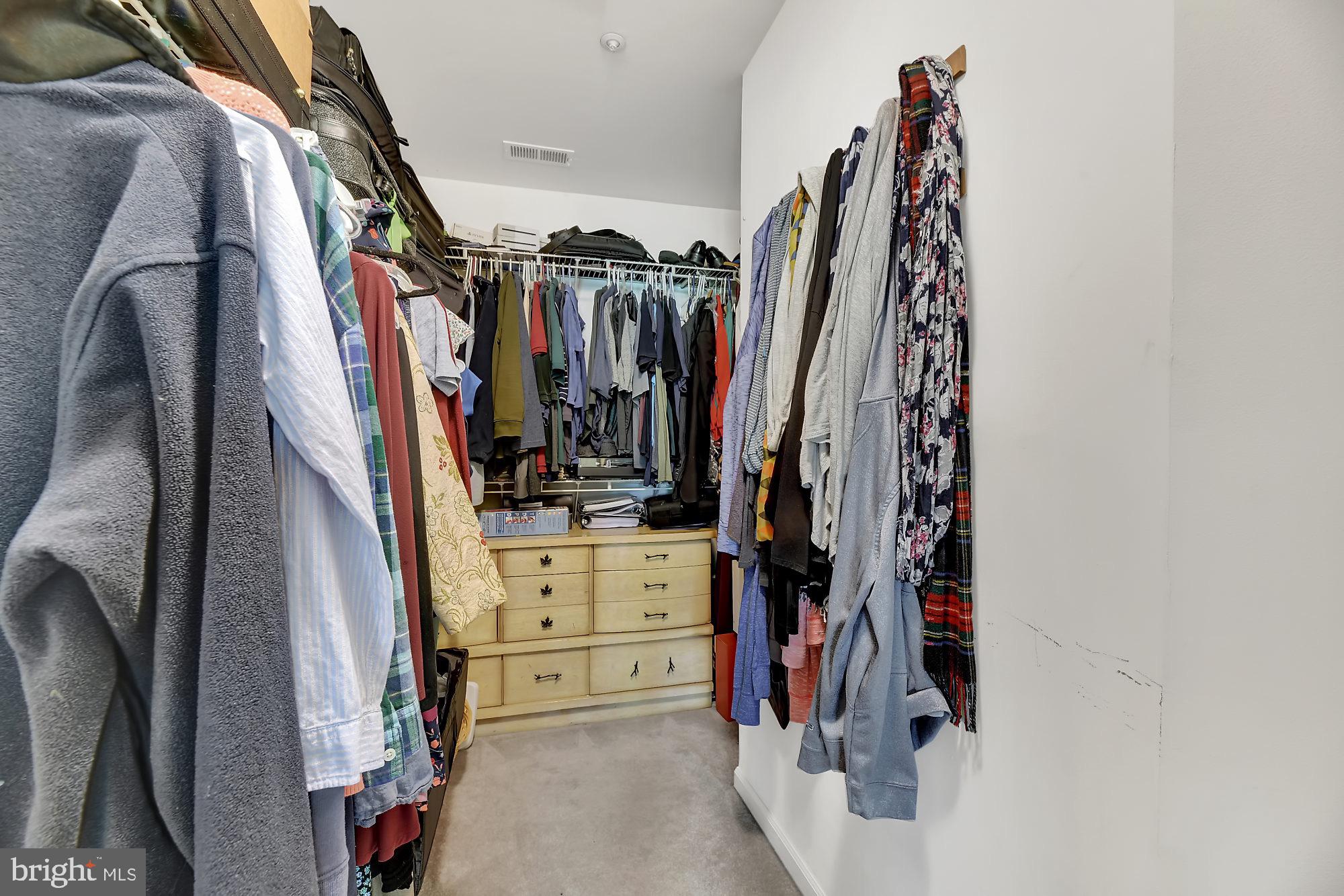 THE VILLAGE SOUTHFIELD - Residential