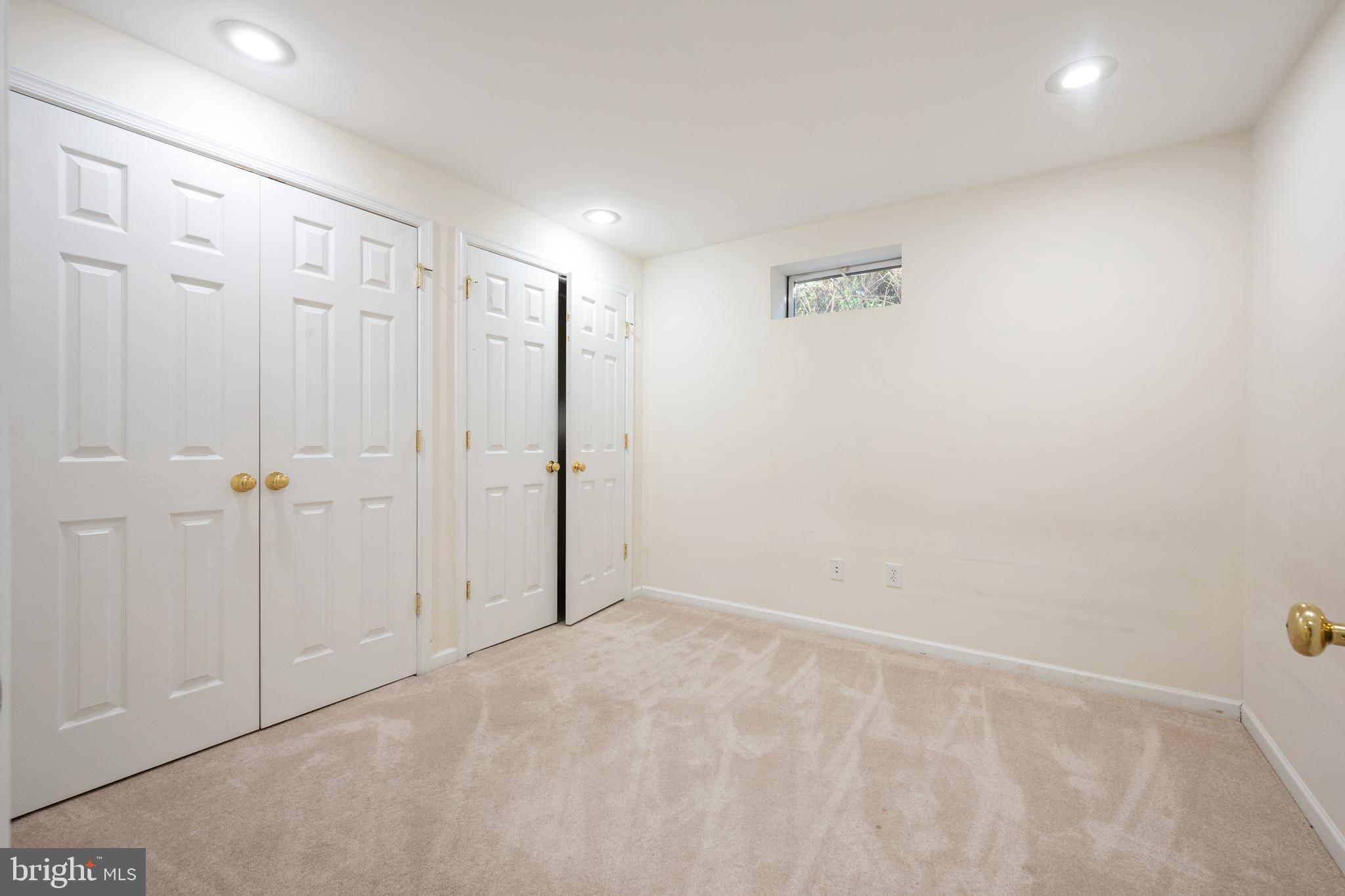 PLEASANT VALLEY - Residential