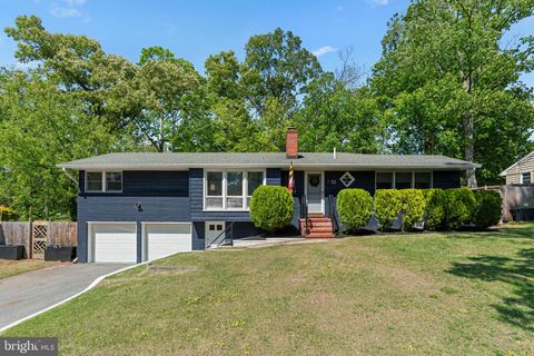Photo of 52 Sunset Drive, SEVERNA PARK, MD 21146 (MLS # MDAA2144634)