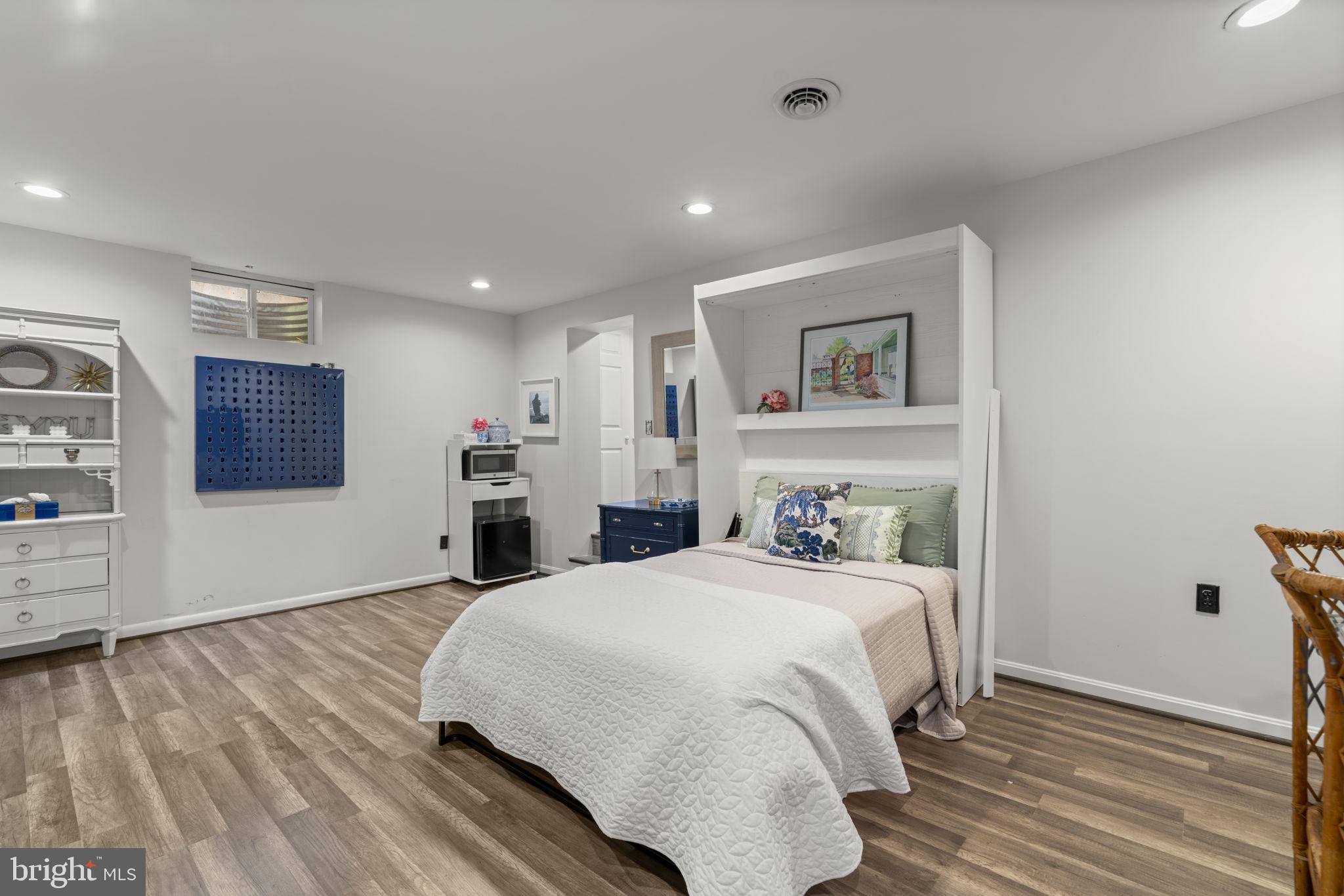 CAPE ARTHUR - Residential