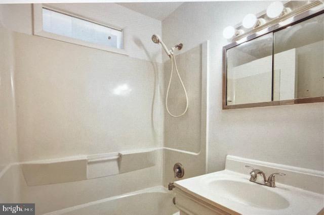 SCHOOL GARDENS - Residential Lease