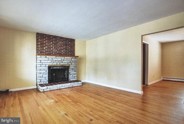 SCHOOL GARDENS - Residential Lease