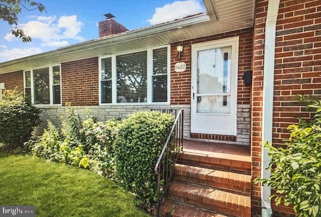 SCHOOL GARDENS - Residential Lease