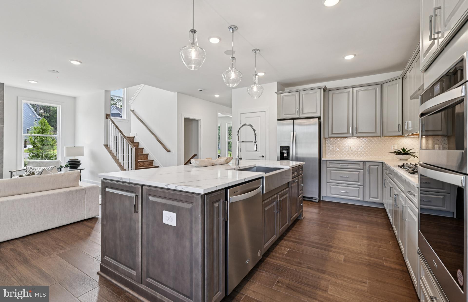 CATTAIL RUN - Residential