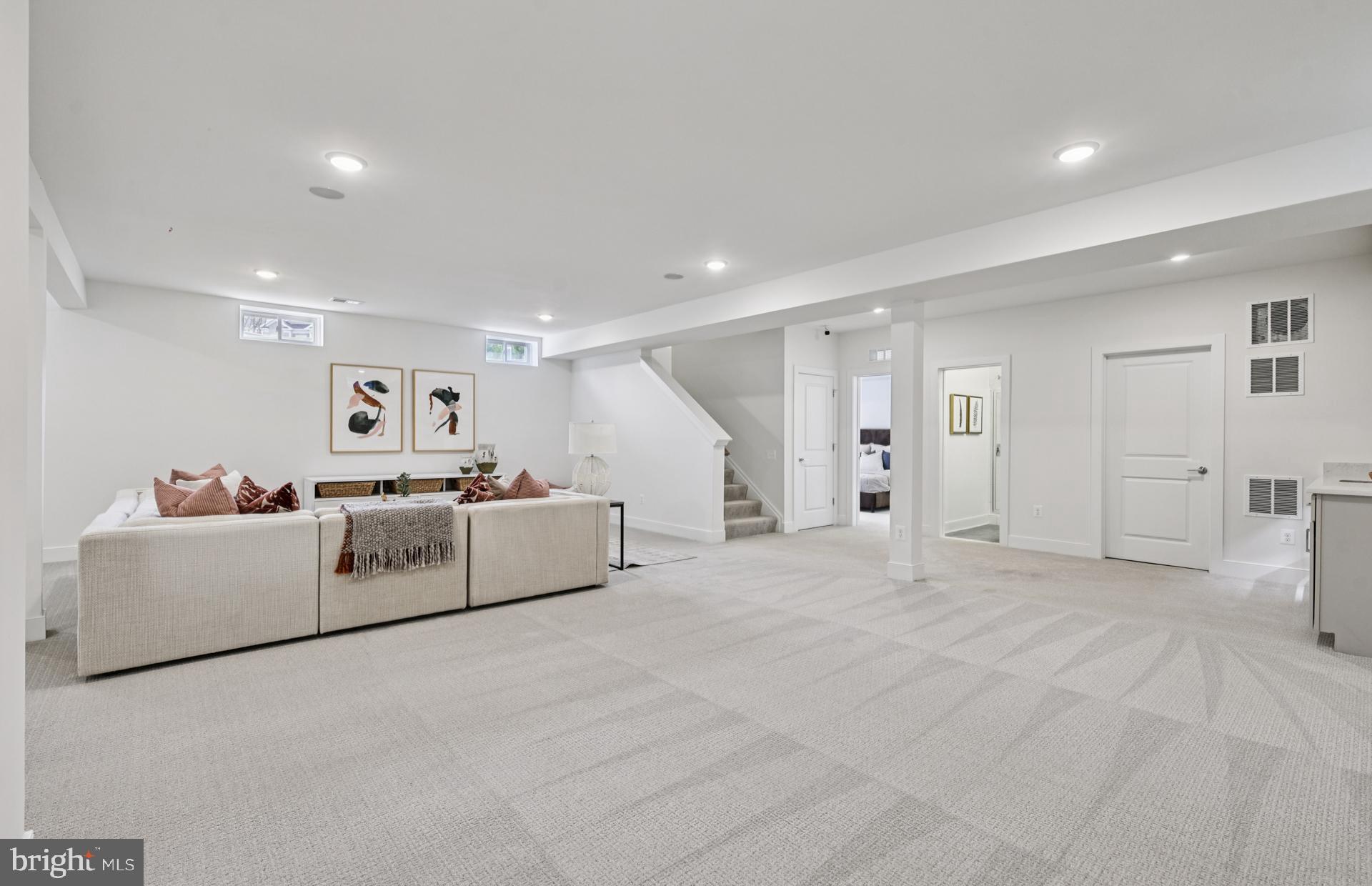 CATTAIL RUN - Residential