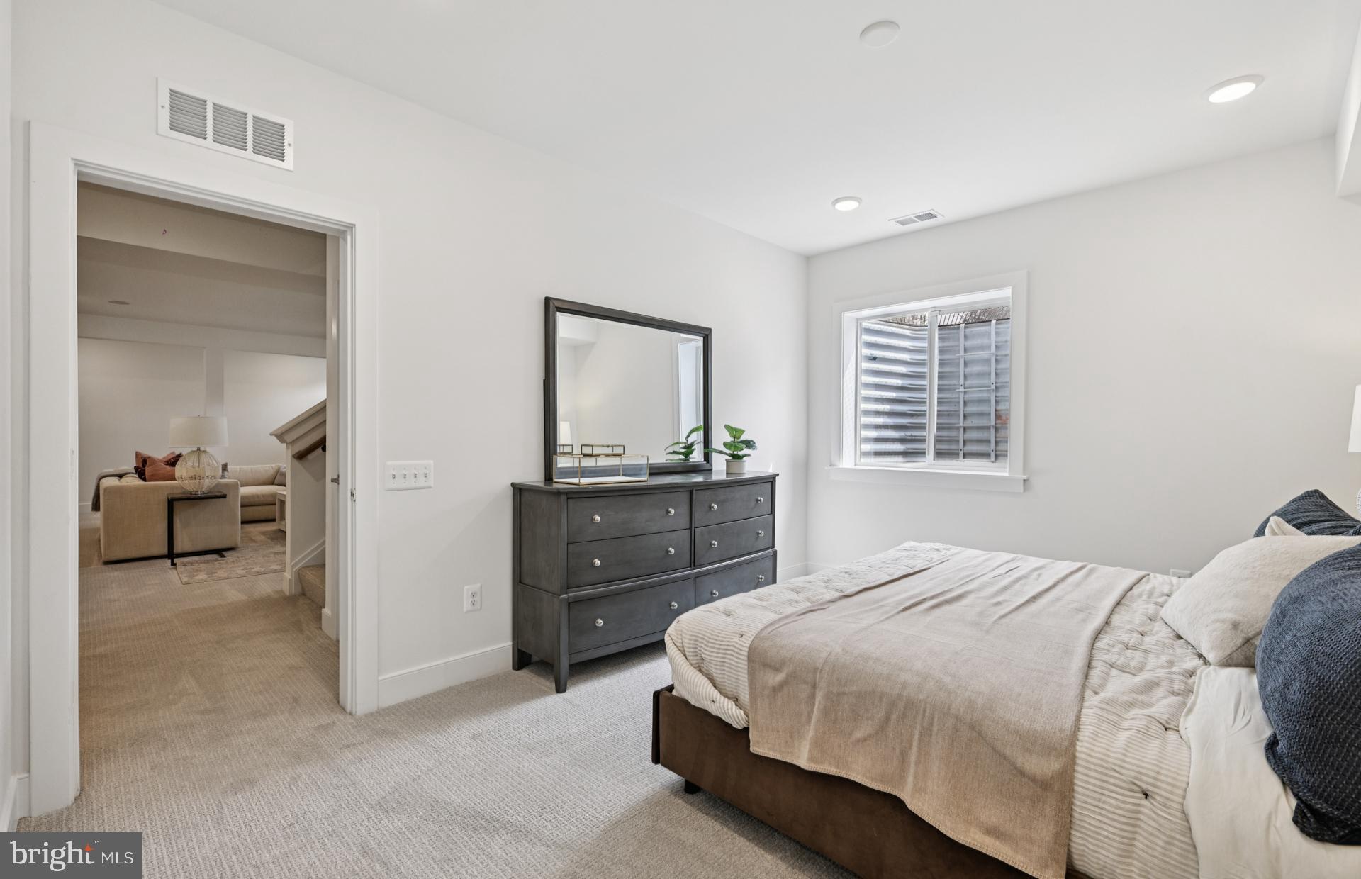 CATTAIL RUN - Residential