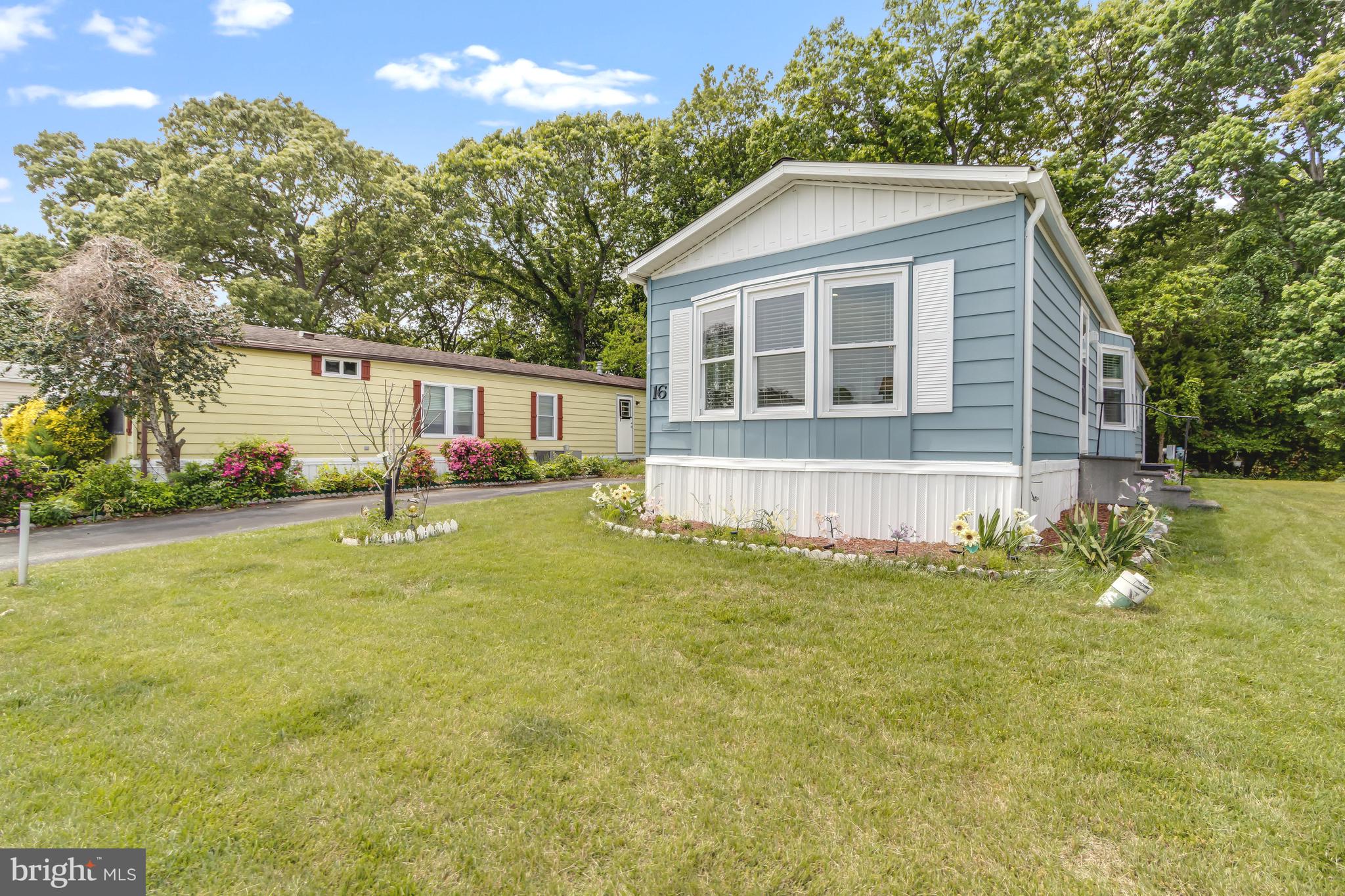 COLONIAL EAST MHP - Residential