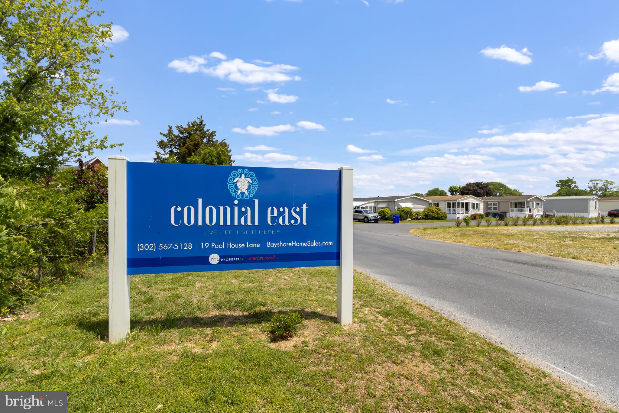 COLONIAL EAST MHP - Residential