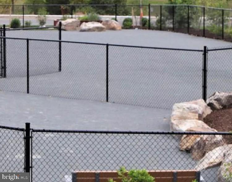 WESTMOORE AT MOOREFIELD - Residential Lease