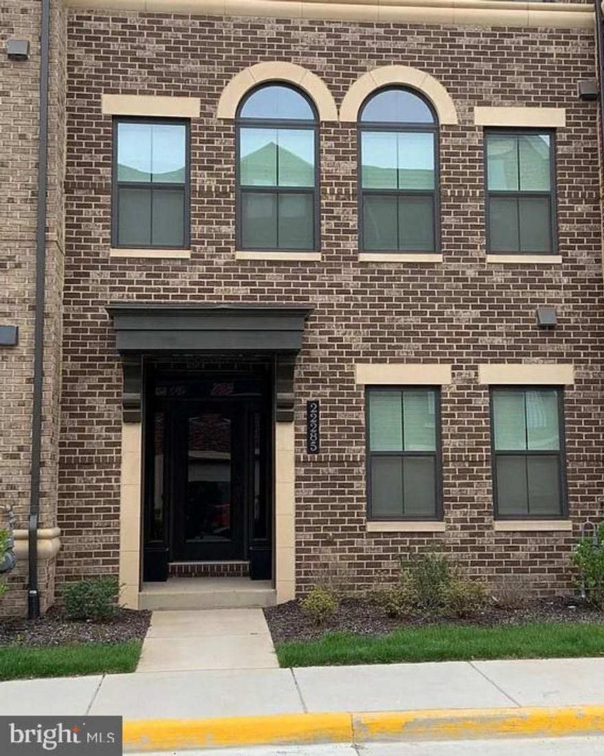 Open House - Sunday, 12/7/2025 from 12-2pm

Available Now!
Experience modern living in this beautiful 4-bedroom, 3.5-bath Brownstone townhome with a 2-car garage, located in the vibrant Westmoore at Moorefield community.
Enjoy an open-concept design with hardwood floors, brand-new carpet, and a chef-inspired kitchen featuring stainless steel appliances, an oversized island, upgraded cabinetry, and a stylish backsplash—perfect for cooking and entertaining.
The primary suite offers generous space with dual walk-in closets and a spa-like bath complete with a soaking tub and walk-in shower.
Step outside and take advantage of community amenities designed for convenience and recreation: clubhouse, pool, fitness center, playground, and dog park. All just minutes to the Ashburn Metro Silver Line and the upcoming Gramercy District, where dining, shopping, and entertainment will be at your fingertips.
Commuting is easy with quick access to the Dulles Toll Road and Greenway.