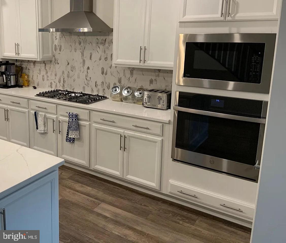 WESTMOORE AT MOOREFIELD - Residential Lease