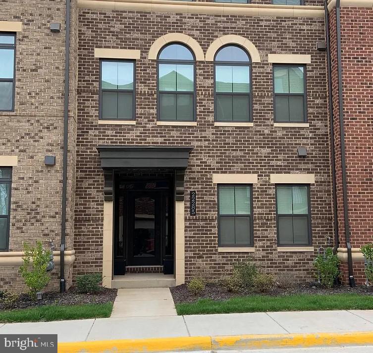 WESTMOORE AT MOOREFIELD - Residential Lease