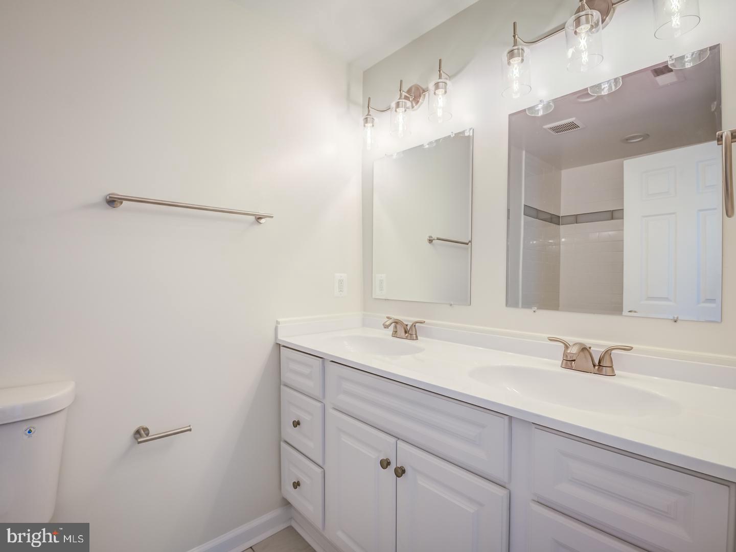 EASTON - Residential