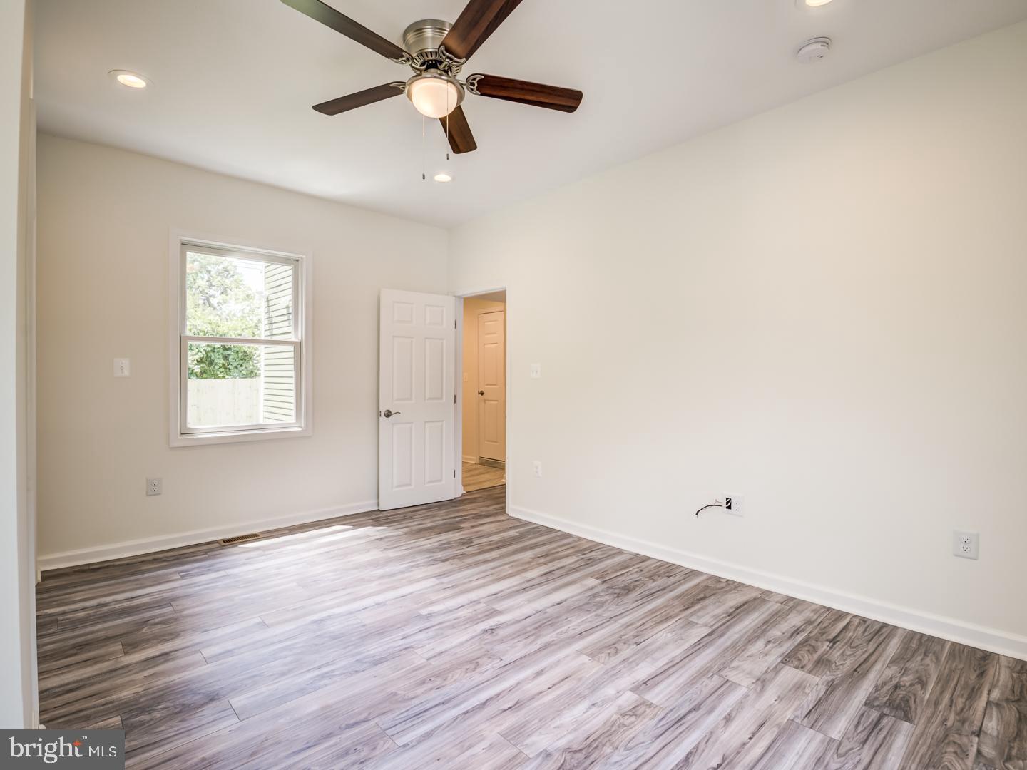 EASTON - Residential